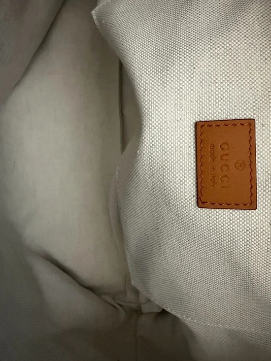 Gucci Beige Straw Tote Bag with Leather Handles - Picture 11 of 13